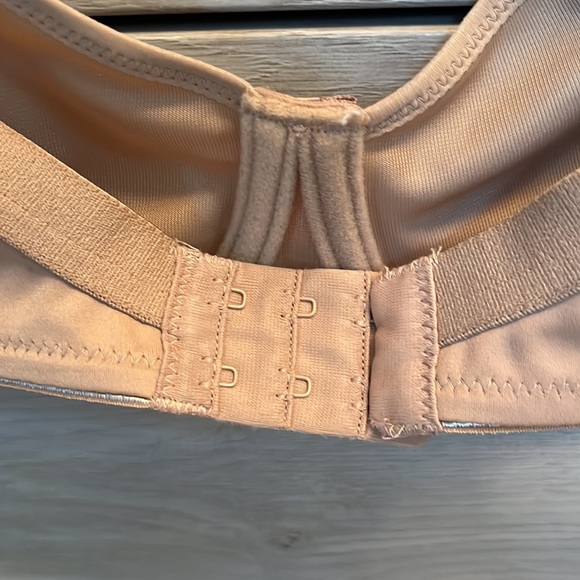 Fantasie Smoothing Balcony Bra, Nude - Size 32G! - Picture 6 of 9